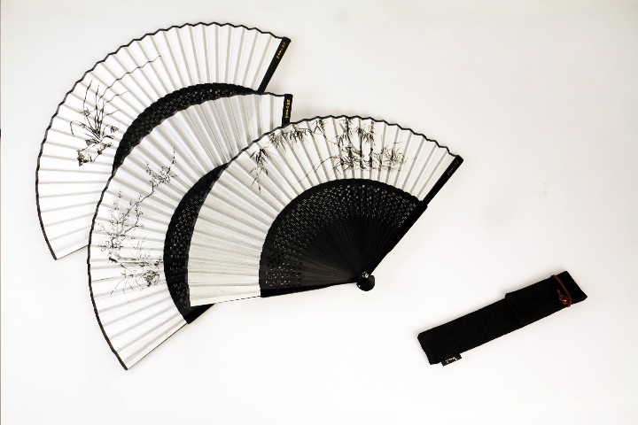 G20會務用品——27cm25cm古方市玉骨真絲扇《暗香疏影》、《幽蘭吐香》、《清風搖翠》2.jpg